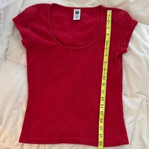 GAP Red Short Sleeve Women's Tee XS